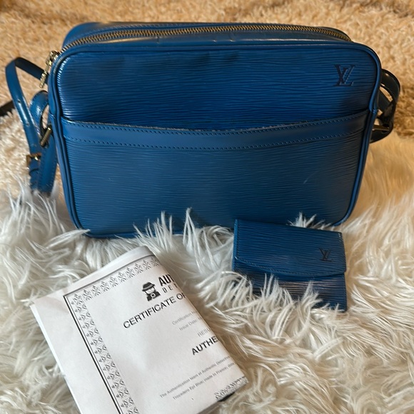 Blue Lv Crossbody With Small Wallet And Coa - Picture 1 of 1